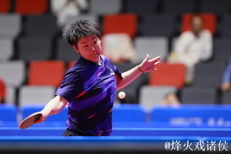 孙颖莎以4-1击败王晓彤 成功跻身十五运会女单八强